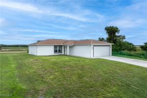 8101 Salem Court, Labelle, FL 33935 - MLS#2025008213