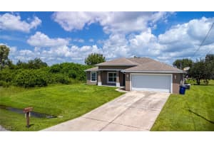3710 14th Street, Lehigh Acres, FL 33971 - MLS#2025008214