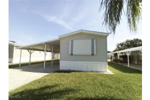231 Palm Avenue, Moore Haven, FL 33471 - MLS#2025008215