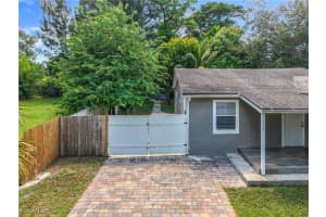 262 Palmacea Road, Fort Myers, FL 33905 Sold 10/24/25