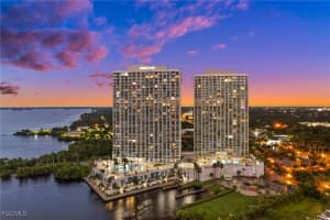 3000 Oasis Grand Blvd 2402, Fort Myers