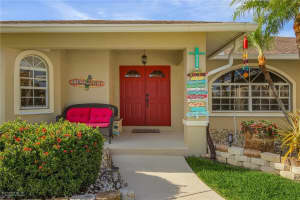 8867 STAGHORN Way, Fort Myers, FL 33908 - MLS#2025008330