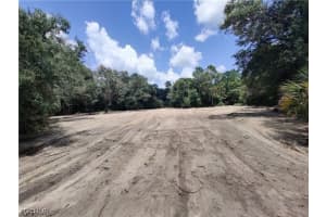 1408 Columbus Avenue, Lehigh Acres, FL 33972 - MLS#2025008343