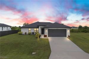 3800 Nw 41st Ln, Cape Coral