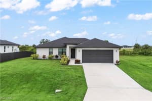 3800 41st Lane, Cape Coral, FL 33993 - MLS#2025008363