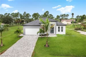 809 Richmond Ave N, Lehigh Acres