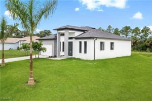809 Richmond Avenue, Lehigh Acres, FL 33972 - MLS#2025008368