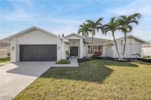2702 Sw 53rd Ln, Cape Coral