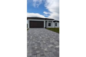 2607 15th Street, Lehigh Acres, FL 33972 - MLS#2025008393