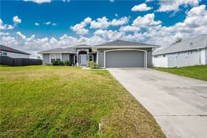 228 Nw 29th Ave, Cape Coral