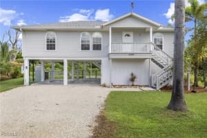 13390 Almond Drive, Fort Myers, FL 33908 - MLS#2025008401