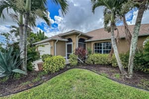 334 17th Street, Cape Coral, FL 33909 - MLS#2025008419