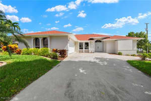 2223 10th Lane, Cape Coral, FL 33990 - MLS#2025008457