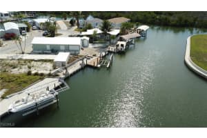 3934 Dewberry Lane, St James City, FL 33956 - MLS#2025008459