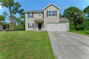 218 Lomax Ave S, Lehigh Acres