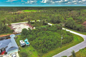 4137 Chippewa Street, Port Charlotte, FL 33981 - MLS#2025008510