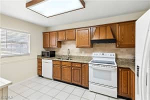 1267 Hazeltine Dr Fort Myers, FL 33919 - Off Market