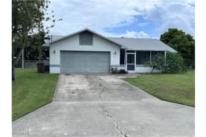205 Ne 9th Ct, Cape Coral