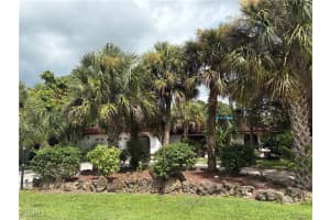 904 Jefferson Ave, Lehigh Acres