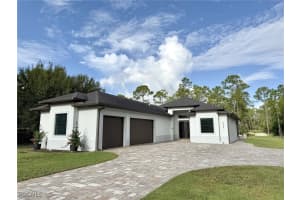4395 16th St Ne, Naples
