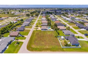 860 7th Place, Cape Coral, FL 33909 Sold 11/03/25