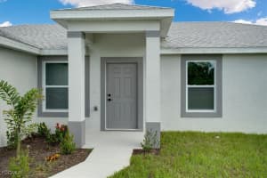833 Chantilly Street, Lehigh Acres, FL 33974 - MLS#2025008838
