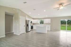 833 Chantilly Street, Lehigh Acres, FL 33974 - MLS#2025008838