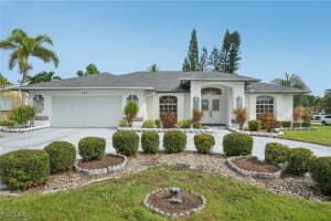 2015 8th Street, Cape Coral, FL 33990 - MLS#2025008874