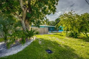 2660 Date Street, St James City, FL 33956 - MLS#2025008977