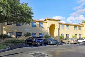 4133 Bellasol Cir 322, Fort Myers