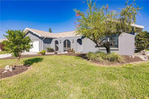 1207 29th Terrace, Cape Coral, FL 33904 - MLS#2025009071