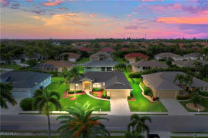 8886 Staghorn Way, Fort Myers