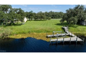 395 Old County Road 78, Labelle, FL 33935 - MLS#2025009133