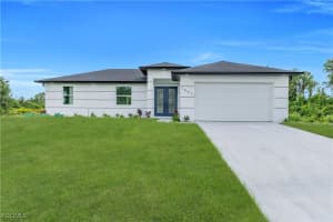 3803 6th Street, Lehigh Acres, FL 33976 - MLS#2025009134
