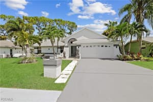 2602 Elva Place, Lehigh Acres, FL 33971 - MLS#2025009185