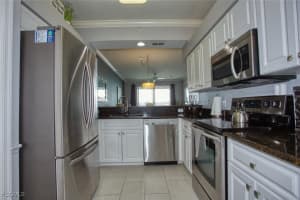 10371 Butterfly Palm Drive, Fort Myers, FL 33966 - MLS#2025009206