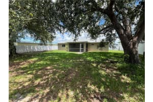 404 19th Lane, Cape Coral, FL 33990 - MLS#2025009252