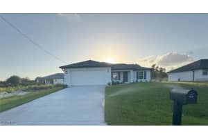 4606 Dora Avenue, Lehigh Acres, FL 33976 - MLS#2025009271