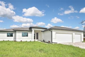 2004 32nd Court, Cape Coral, FL 33993 - MLS#2025009316