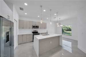 3715 Sunset Rd, Lehigh Acres, FL 33971 - MLS#2025009374