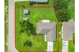 1260 Augusta Street, Lehigh Acres, FL 33974 - MLS#2025009439