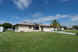 1914 Country Club Boulevard, Cape Coral, FL 33990 - MLS#2025009470