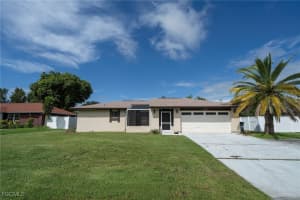 1914 Country Club Boulevard, Cape Coral, FL 33990 - MLS#2025009470