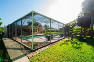 89 Glenmont Drive, North Fort Myers, FL 33917 - MLS#2025009490