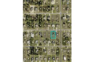2703 44th Street, Lehigh Acres, FL 33976 - MLS#2025009529