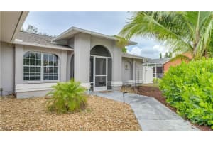 517 Hibiscus Avenue, Lehigh Acres, FL 33972 - MLS#2025009550