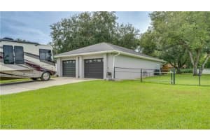 517 Hibiscus Avenue, Lehigh Acres, FL 33972 - MLS#2025009550