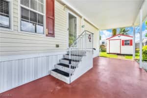 21610 4th Place, Pembroke Pines, FL 33029-1047 Sold 11/24/25