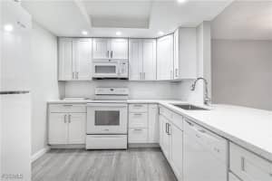 6102 Augusta Drive, Fort Myers, FL 33907 - MLS#2025009573