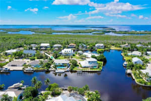 1682 Sabal Palm Drive, Sanibel, FL 33957 - MLS#2025009584